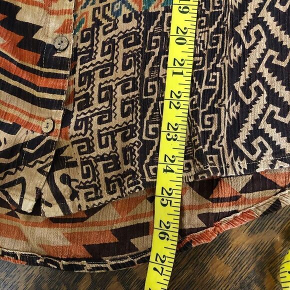 NEW Tolani Collection Aztec Design Three Quarter Sleeve Top NWT - Picture 15 of 15